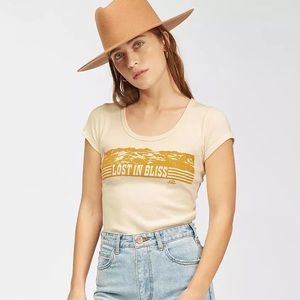WRANGLER X BILLABONG LOST IN BLISS TEE
